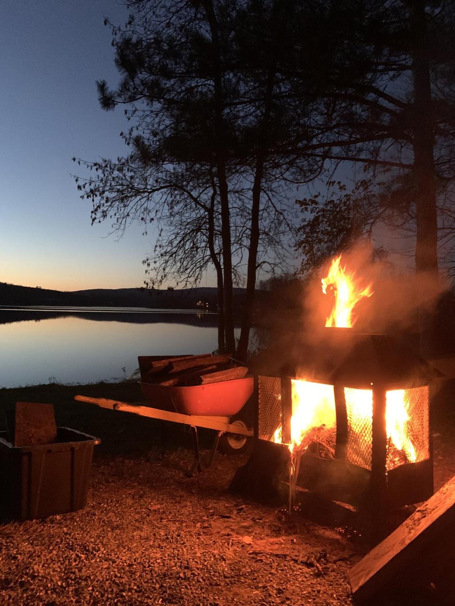 Auberge De Ferme-Neuve Lac-Saint-Paul エクステリア 写真
