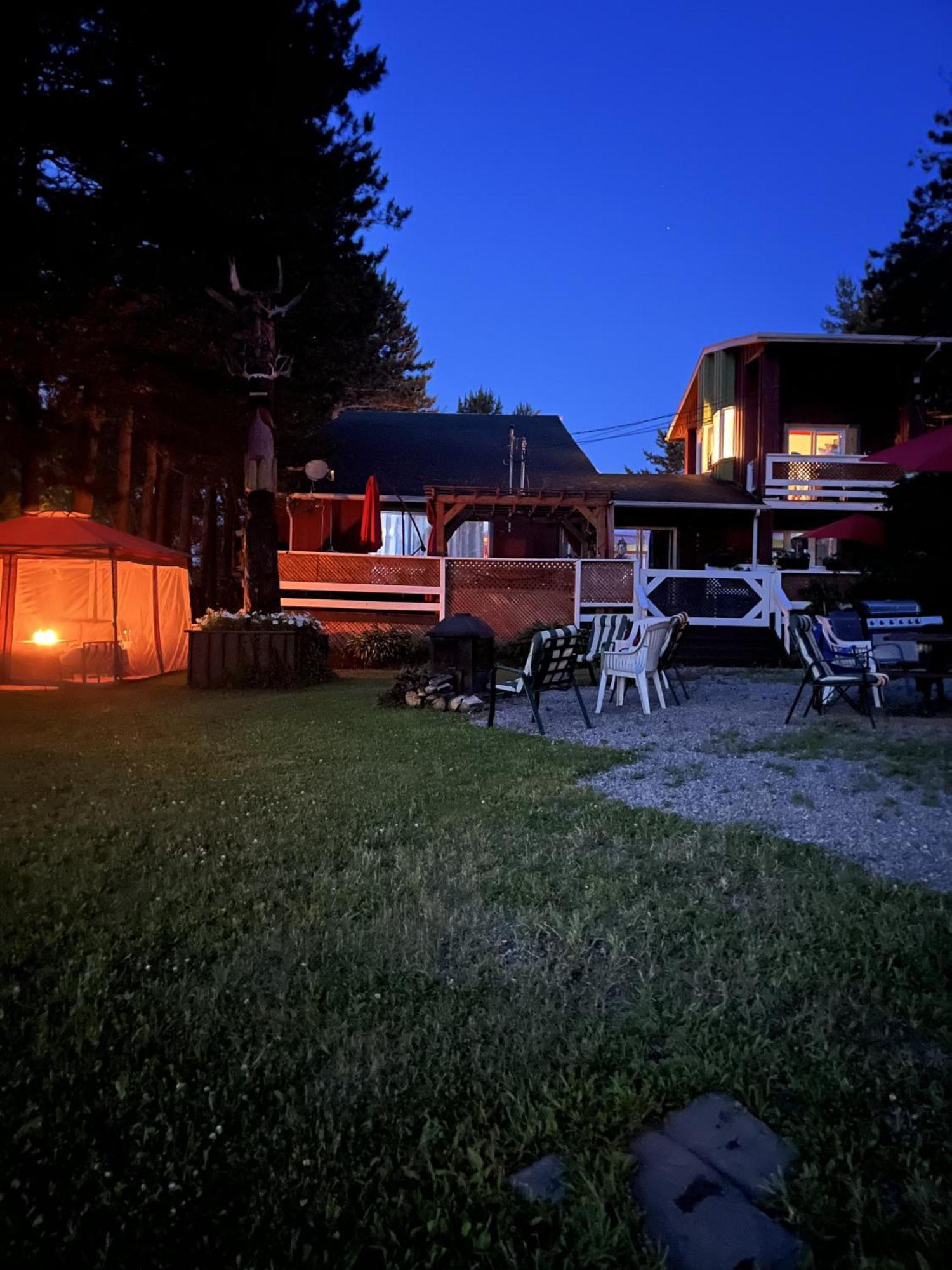 Auberge De Ferme-Neuve Lac-Saint-Paul エクステリア 写真